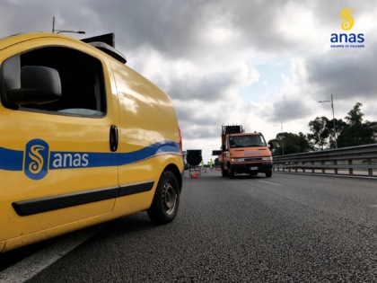 Incidente sulla SS675, grave un giovane