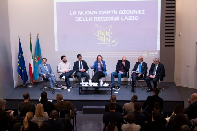 Arriva “BellaXNoi”, la nuova carta giovani del Lazio