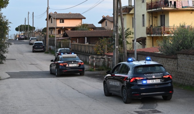 Spaccio di droga, tre arresti dei carabinieri