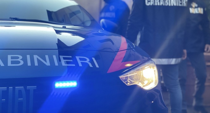 Ladro ucciso durante la fuga dalla guarda giurata, arrestati due complici della banda