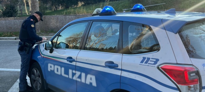 Allacci abusivi alla rete elettrica, 10 denunciati