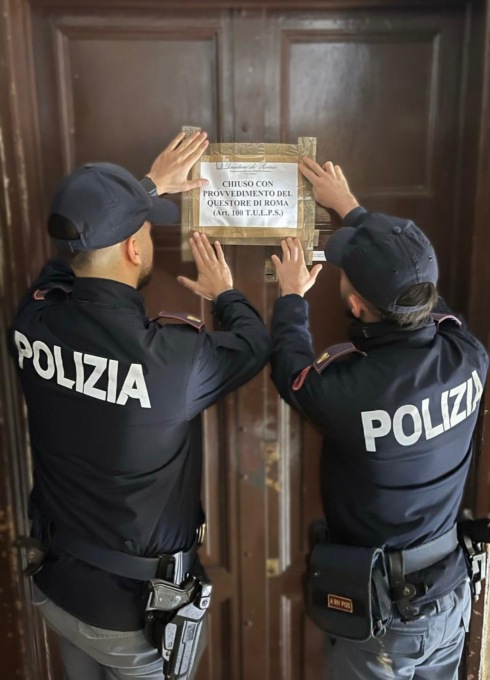 Chiuso un albergo abusivo, licenza sospesa per tre strutture ricettive