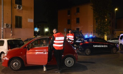 Controlli dei carabinieri nei quartieri Alessandrino, Casilino e Torre Maura