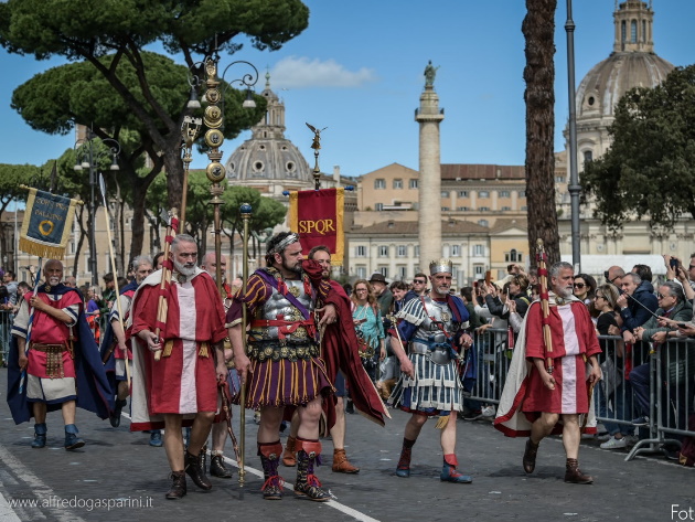 Il Natale di Roma, oggi la città festeggia
