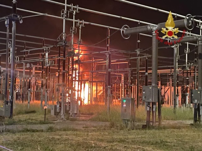 Incendio alla Centrale Elettrica di via della Selvotta