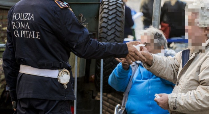 Persone fragili, intervento di supporto di Polizia Locale e servizi sociali 