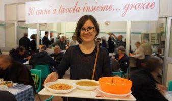Pasqua, il pranzo della Comunita’ di Sant’Egidio