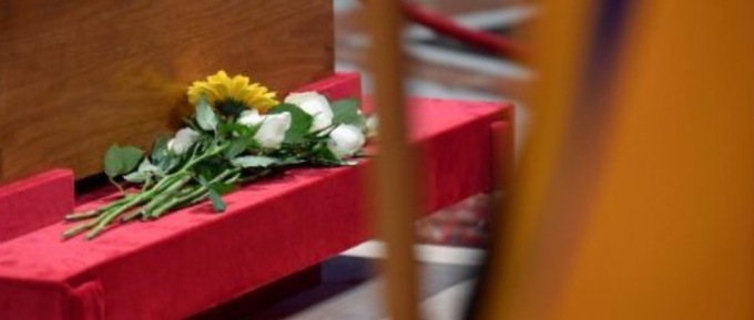 Papa Francesco, a San Pietro il rito della chiusura della bara