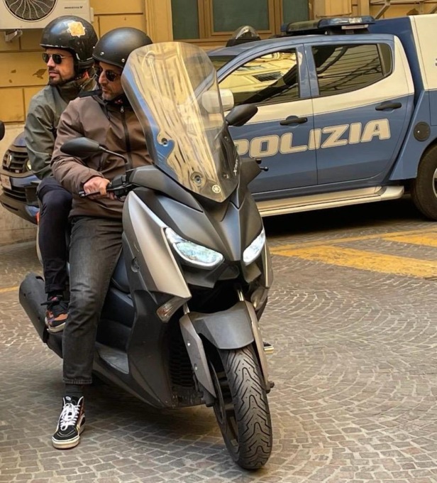 Droga, armi, rapine ed estorsione, 11 arresti