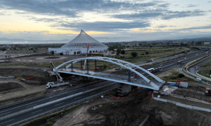 Varato il nuovo ponte a Tor Vergata