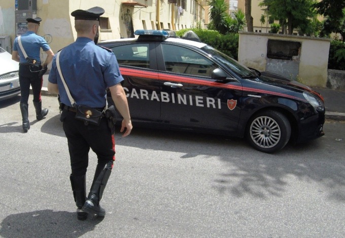 Blitz dei Carabinieri al Quarticciolo e a Centocelle, sequestrate armi e droga