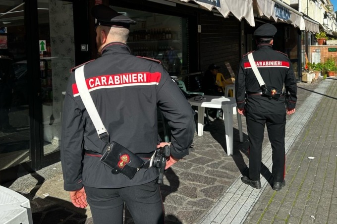 Controlli dei carabinieri, sette denunce