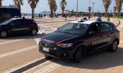 Studentessa molestata, arrestato docente