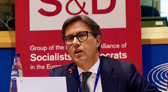 Nardella porterà il forum delle grandi città del Mediterraneo