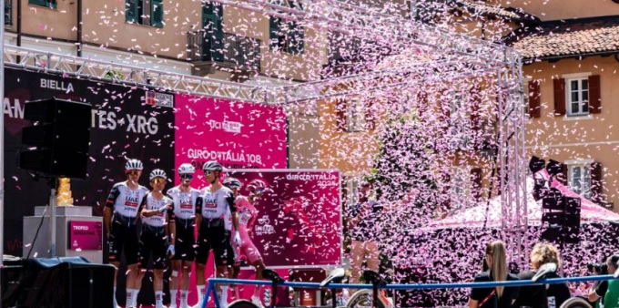 Oggi l’ultima tappa del Giro d’Italia, strade chiuse tra Vaticano e Ostia