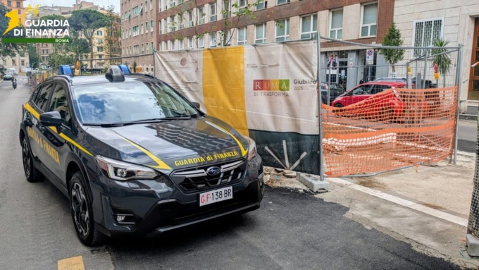 Tangenti per la manutenzione delle strade, arrestato l’imprenditore Mirko Pellegrini