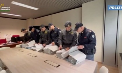 Truffa e riciclaggio all'estero: sequestrati 5 milioni di beni, smantellata organizzazione di 30 persone