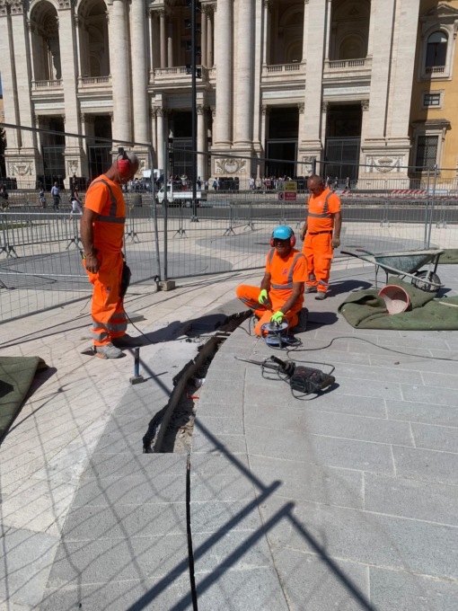 Piazza San Giovanni danneggiata, al via i lavori