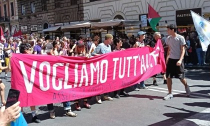 In migliaia al corteo contro il dl sicurezza: "No allo Stato di paura"
