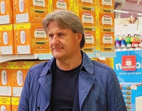 Precipita giù dal tetto di un capannone, muore l’imprenditore Mario Serafinelli