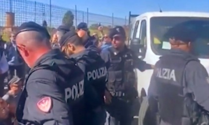 Tensione al sit-in contro il nuovo stadio Roma