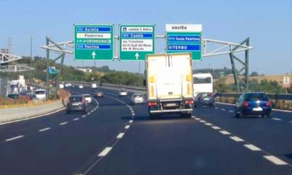 Lavori notturni sul Gra per il varo del nuovo ponte in acciaio