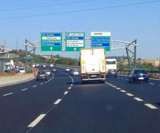 Lavori notturni sul Gra per il varo del nuovo ponte in acciaio