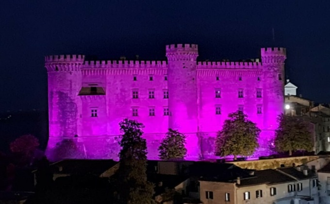 Giornata mondiale dell’Esofagite Eosinofila 2025, illuminato il Castello Odescalchi