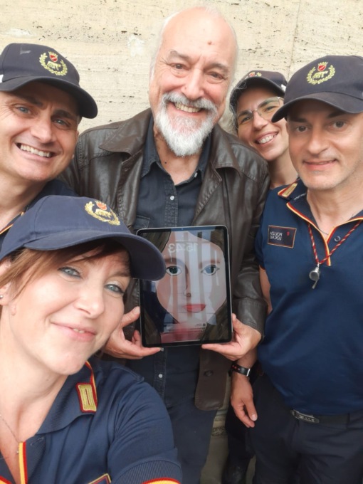 La polizia locale ritrova il tablet di Eugenio Finardi