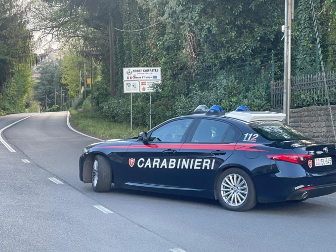 Rapina in un’abitazione, presa la banda