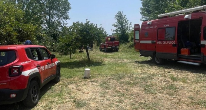 Muore mentre fa il bagno al lago di Vico
