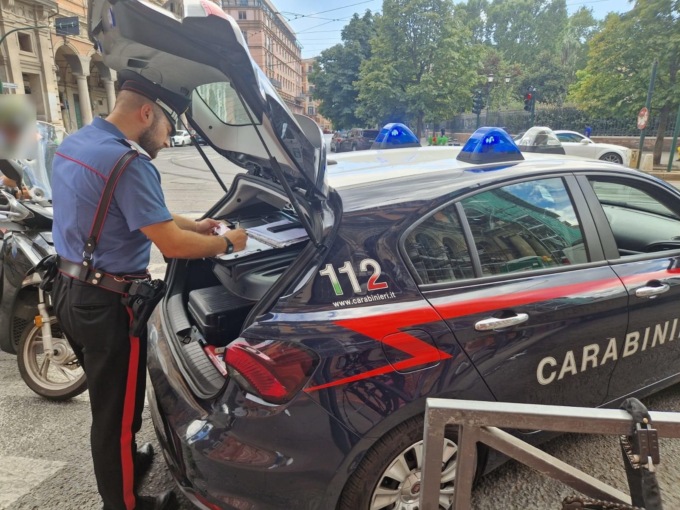 Esquilino, controlli rafforzati dei Carabinieri: una denuncia e 8 ordini di allontanamento