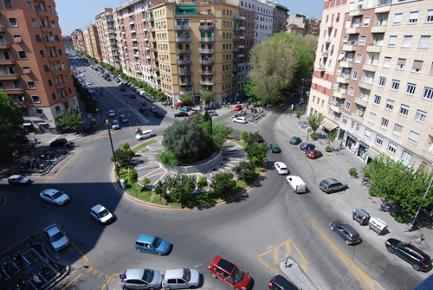 Tre ragazze trans picchiate all’esterno di un locale