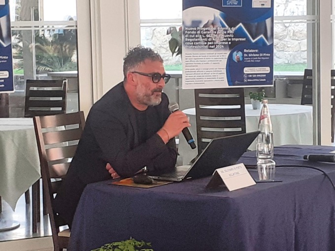 Economia: asimmetrie  informative, parla l’esperto