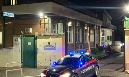 Trovata con sigarette imbottite di droga, arrestata