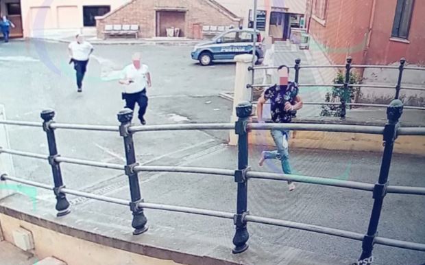 Arrestato l’uomo evaso durante una visita medica