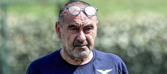 Calcio, Sarri in clinica per un malore: cosa è successo