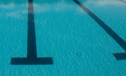 Bimbo morto in piscina, 3 indagati per omicidio colposo