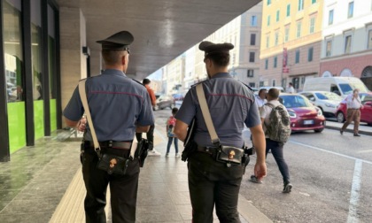 Controlli dei Carabinieri in centro, multe e denunce