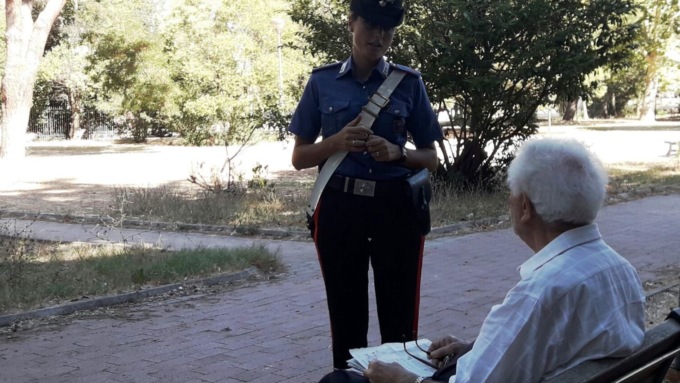 Anziani raggirati con telefonate-trappola, sgominata la banda