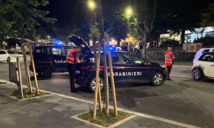 Furto di capi d'abbigliamento, arrestata una coppia