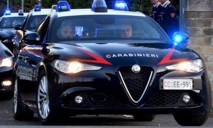 In fuga dai carabinieri nel quartiere Ardeatino