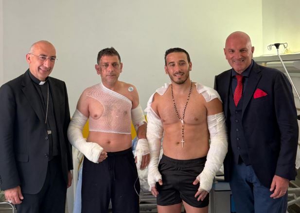 Esplosione, il Cardinale Reina incontra i poliziotti feriti