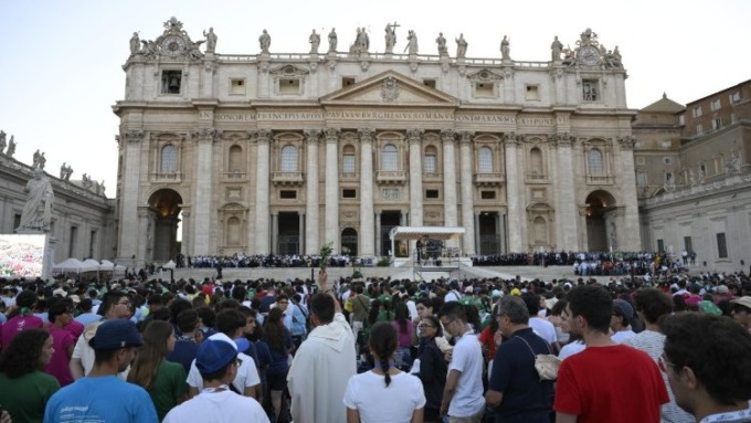 “La guerra è follia”, i giovani del Giubileo per la pace