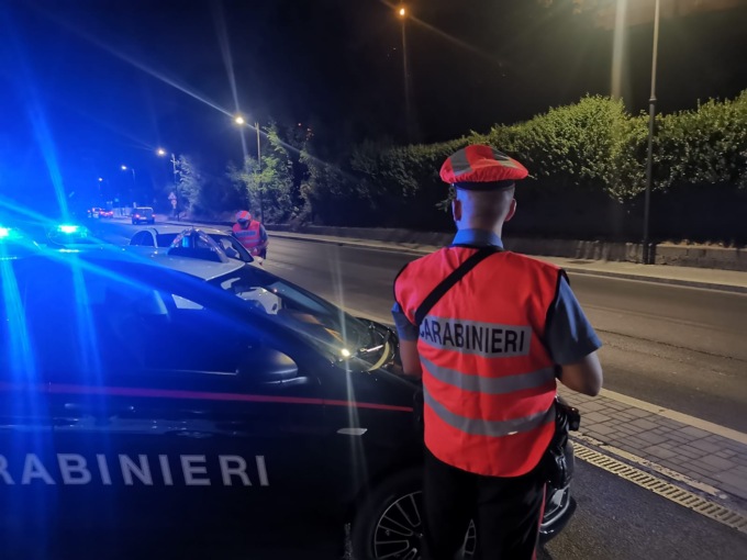 Movida, sequestri e sanzioni