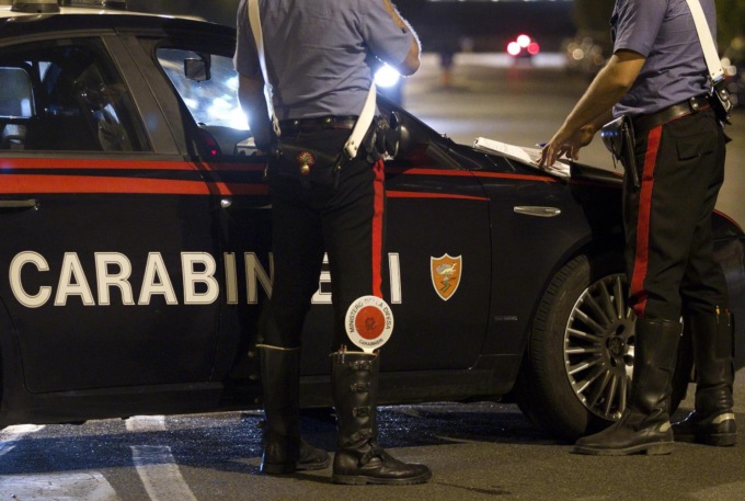 Con l’auto contro un muro, muore 40enne