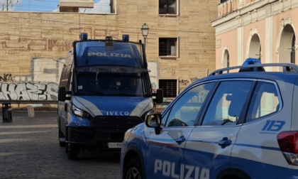 Ruba un cellulare, ma viene incastrato da un video