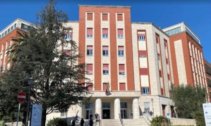 L’ospedale San Filippo Neri festeggia i 100 interventi con il robot Mako