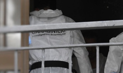 Spari contro un palazzo, ferita una ragazza di 19 anni