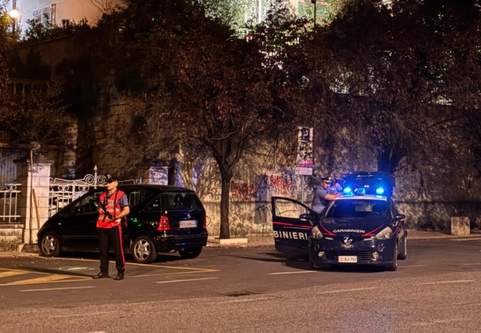Controlli sulla movida: un denunciato, un segnalato e carta di circolazione ritirata